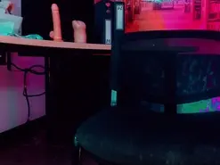 Amateur Free Live Porn of emeli_roushot