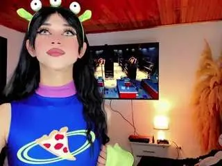 Camsoda Adult Webcam of cute-estefany