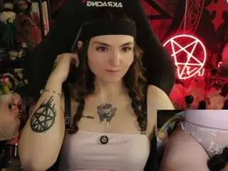 Camsoda Nude Webcam of lilithara666