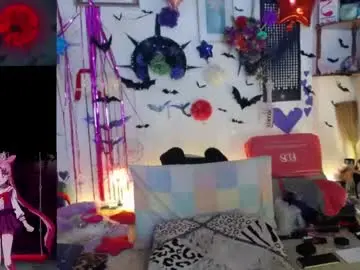 Chaturbate Watch Live Sex Cams of purplekattlyn