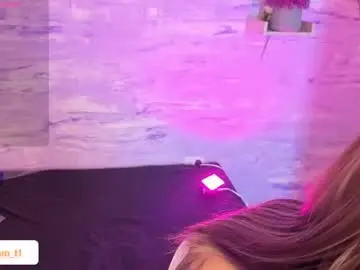 Chaturbate Sex Chat of siiam_