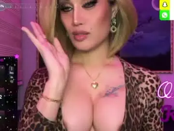 Chaturbate Best live sex cam show of alluring_gemini