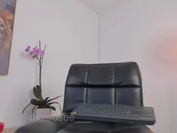 Chaturbate Live Sex Cam of alicerosee___
