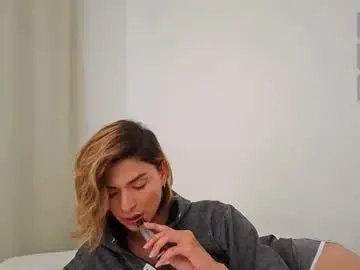 Chaturbate Free Porn Cam of skyamber8v2