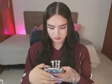 Chaturbate Live Porn of miley_baker