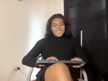Chaturbate Free Porn Cam of ariana_rodriguez_