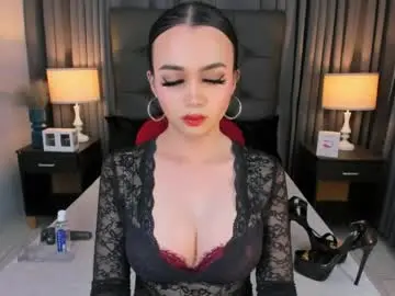 Chaturbate Live Sex Cam of mia_mow