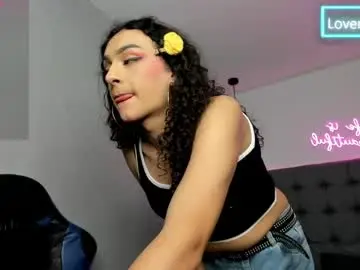 Chaturbate Adult Webcam of scarletcherry18