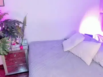 Chaturbate Best live sex cam show of nicolebrunett