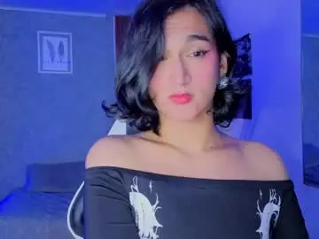Chaturbate Free Live Porn of zoee_kiss_