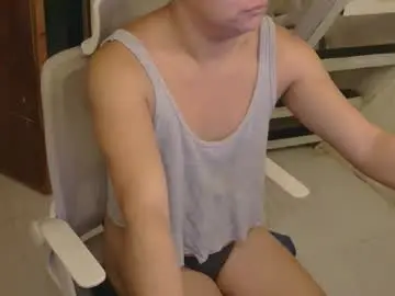 Chaturbate Live Porn of averageuncut1