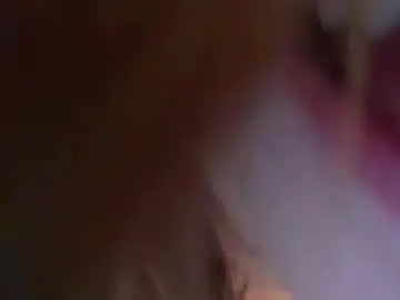 Chaturbate Live Sex Cam of declyn2007