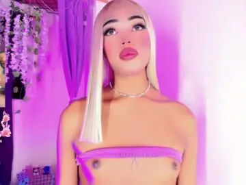 Chaturbate Sex Cam of babycharol01