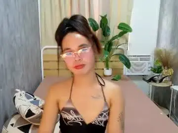 Chaturbate Adult Video Chat of sexytrixie11