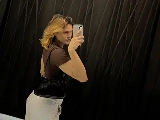 Streamate Sex Chat of NATT99X