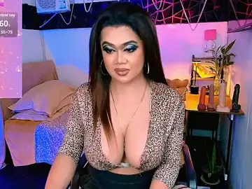 Stripchat Watch Live Sex Cams of asiankatyhuge