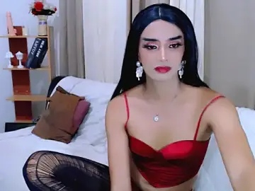 Stripchat Live Sex Cam of Queeny_Cassandra