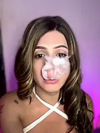 Stripchat Free Porn Cam of pinkscreens