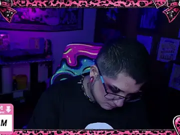 Stripchat Nude Webcam of masterkevinftm