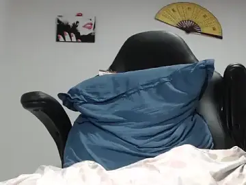 Stripchat Watch Live Sex Cams of pamelabigcock69