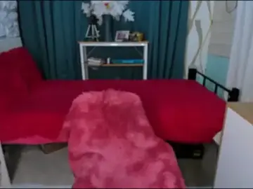 Stripchat Live Porn of Laura_yourhottestbae123