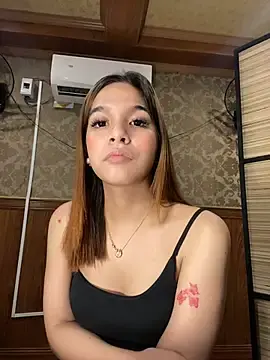 Stripchat Adult Webcam of hugecock_cali