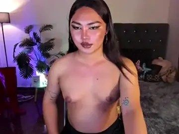 Stripchat Sex Cam of itsmeSiannaLoove69