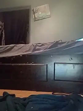 Stripchat Free Porn Cam of Crossedsissy
