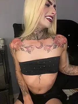 Stripchat Watch Live Sex Cams of valen_lewiiz