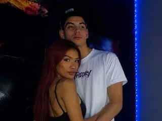 Xlovecam Live Sex of LuxeCouple