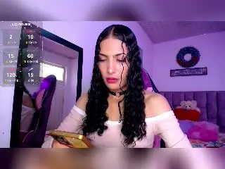 Xlovecam Live Sex Cam of Lunardy